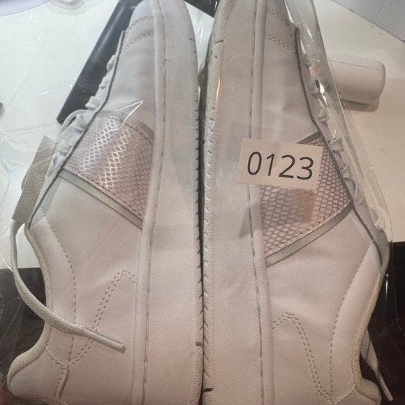 K Swiss Womens White Leather Low Top Lace Up Sneakers Shoes Size 10 - Picture 12 of 12